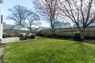 91 Canterbury Rd, Waltham, MA 02453 - Photo 37