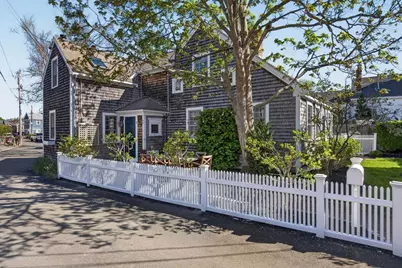 1 Atlantic Ave, Provincetown, MA 02657 - Photo 39