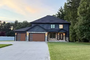 27 Breighly Way, Westfield, MA 01085 - Photo 1