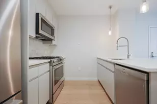 16 Boardman St, Boston, MA 02128 - Photo 13