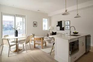 28 Swan Ave, Boston, MA 02128 - Photo 9