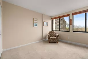 250 Hammond Pond Pkwy, Newton, MA 02467 - Photo 15