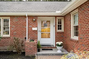 6 Oakland Cir, Winchester, MA 01890 - Photo 3
