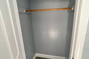 12 Fisher St, Lowell, MA 01850 - Photo 5