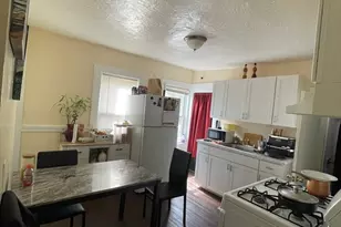 12 Fisher St, Lowell, MA 01850 - Photo 7