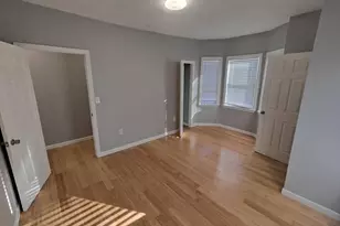 30 Vine St, Haverhill, MA 01830 - Photo 9