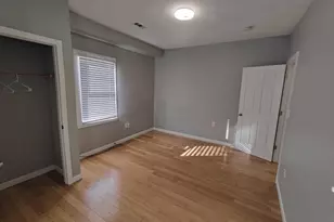 30 Vine St, Haverhill, MA 01830 - Photo 11