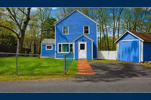 8 Stones Corner Rd, Berlin, MA 01503 - Photo 1