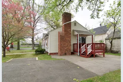 878 Berkshire Ave, Springfield, MA 01151 - Photo 31