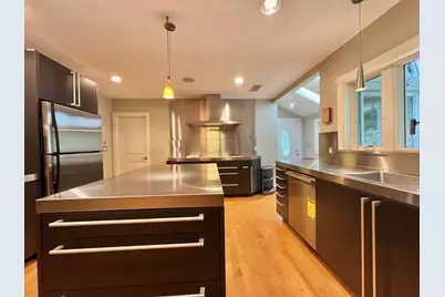 75 Lee Street, Brookline, MA 02445 - Photo 11