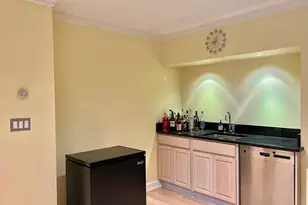 75 Lee St, Brookline, MA 02445 - Photo 19