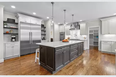 14 Charles St, North Reading, MA 01864 - Photo 11