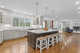 14 Charles St, North Reading, MA 01864 - Photo 13