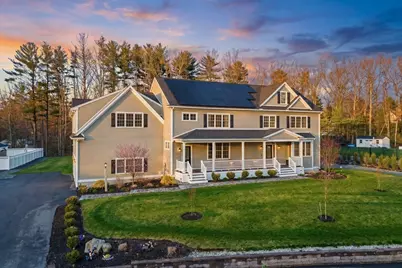 14 Charles St, North Reading, MA 01864 - Photo 3