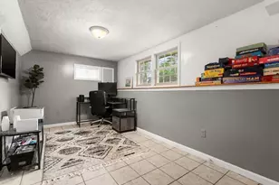 7 Helen St, Wareham, MA 02576 - Photo 21