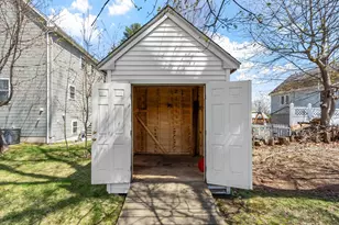 44 Orange St, Haverhill, MA 01832 - Photo 37