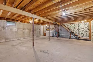 44 Orange St, Haverhill, MA 01832 - Photo 29