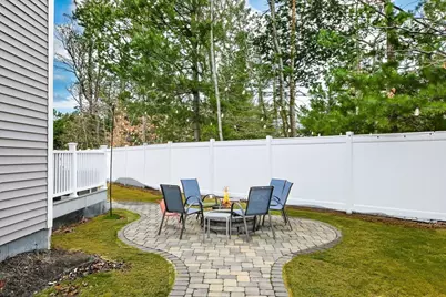 92 Rainbow Ave, Falmouth, MA 02536 - Photo 5