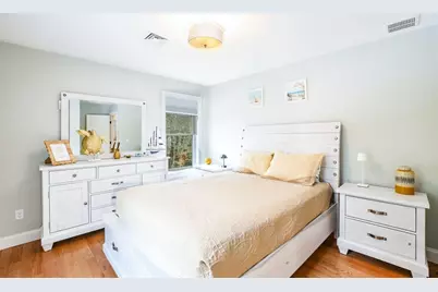 92 Rainbow Ave, Falmouth, MA 02536 - Photo 25