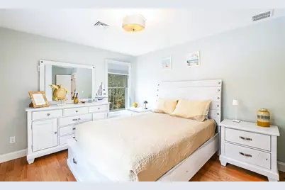 92 Rainbow Ave, Falmouth, MA 02536 - Photo 25