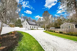 92 Rainbow Ave, Falmouth, MA 02536 - Photo 5