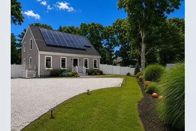 92 Rainbow Ave, Falmouth, MA 02536 - Photo 3
