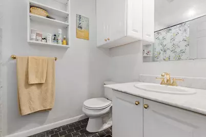 54 Myrtle #10, Boston, MA 02114 - Photo 7