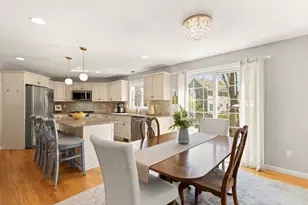 16 Pine St, Easton, MA 02375 - Photo 9