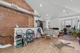 105 Broadway, Chelsea, MA 02150 - Photo 9
