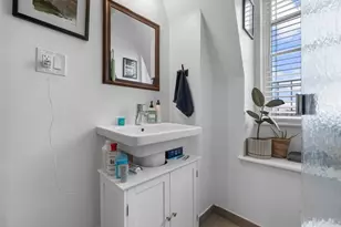 105 Broadway, Chelsea, MA 02150 - Photo 11