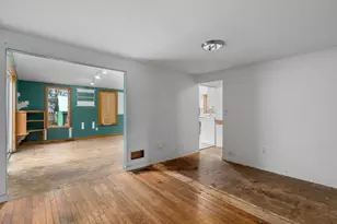 32 Longfellow Rd, Natick, MA 01760 - Photo 11
