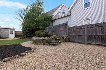 142 Elliott #1, Beverly, MA 01915 - Photo 21