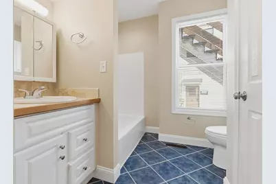 142 Elliott #1, Beverly, MA 01915 - Photo 7
