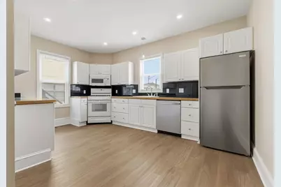 142 Elliott #1, Beverly, MA 01915 - Photo 3