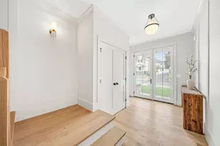 20 Crescent Rd, Needham, MA 02494 - Photo 3