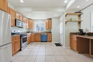 111 Division St, North Attleboro, MA 02760 - Photo 9