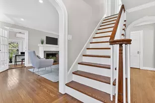 19 Myles Standish Rd, Boston, MA 02132 - Photo 17
