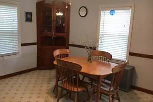 17 Grove St, Woburn, MA 01801 - Photo 3