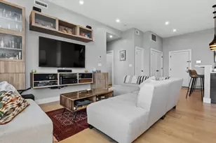 60 Cross St E, Somerville, MA 02145 - Photo 3