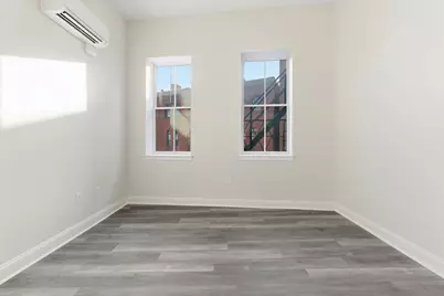19-25 Essex #302, Haverhill, MA 01830 - Photo 5