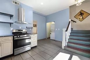 3 Laurel St, Boston, MA 02119 - Photo 15