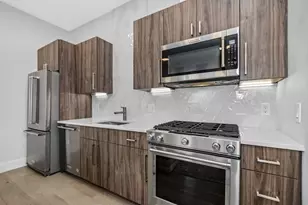 24 Rush St, Somerville, MA 02145 - Photo 3