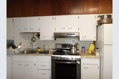 139 Hawthorne St, Chelsea, MA 02150 - Photo 11