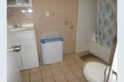 139 Hawthorne St, Chelsea, MA 02150 - Photo 9