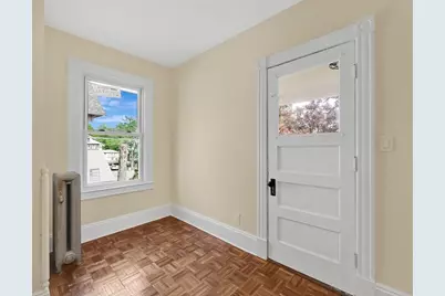24 Hiawatha St, Springfield, MA 01108 - Photo 17