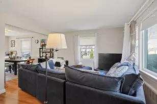 33-35 Rose Ave, Watertown, MA 02472 - Photo 13