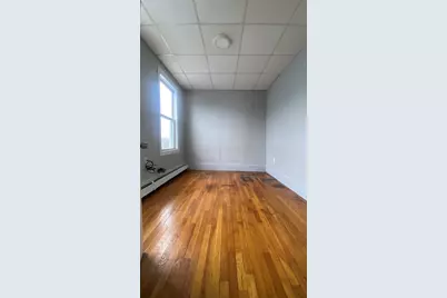 271 Shirley St #4, Winthrop, MA 02152 - Photo 3