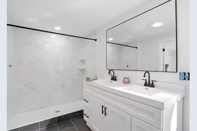 357 Wareham St, Middleborough, MA 02346 - Photo 21