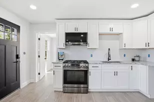 357 Wareham St, Middleborough, MA 02346 - Photo 3
