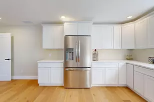 42 Hastings Ave, Worcester, MA 01606 - Photo 13